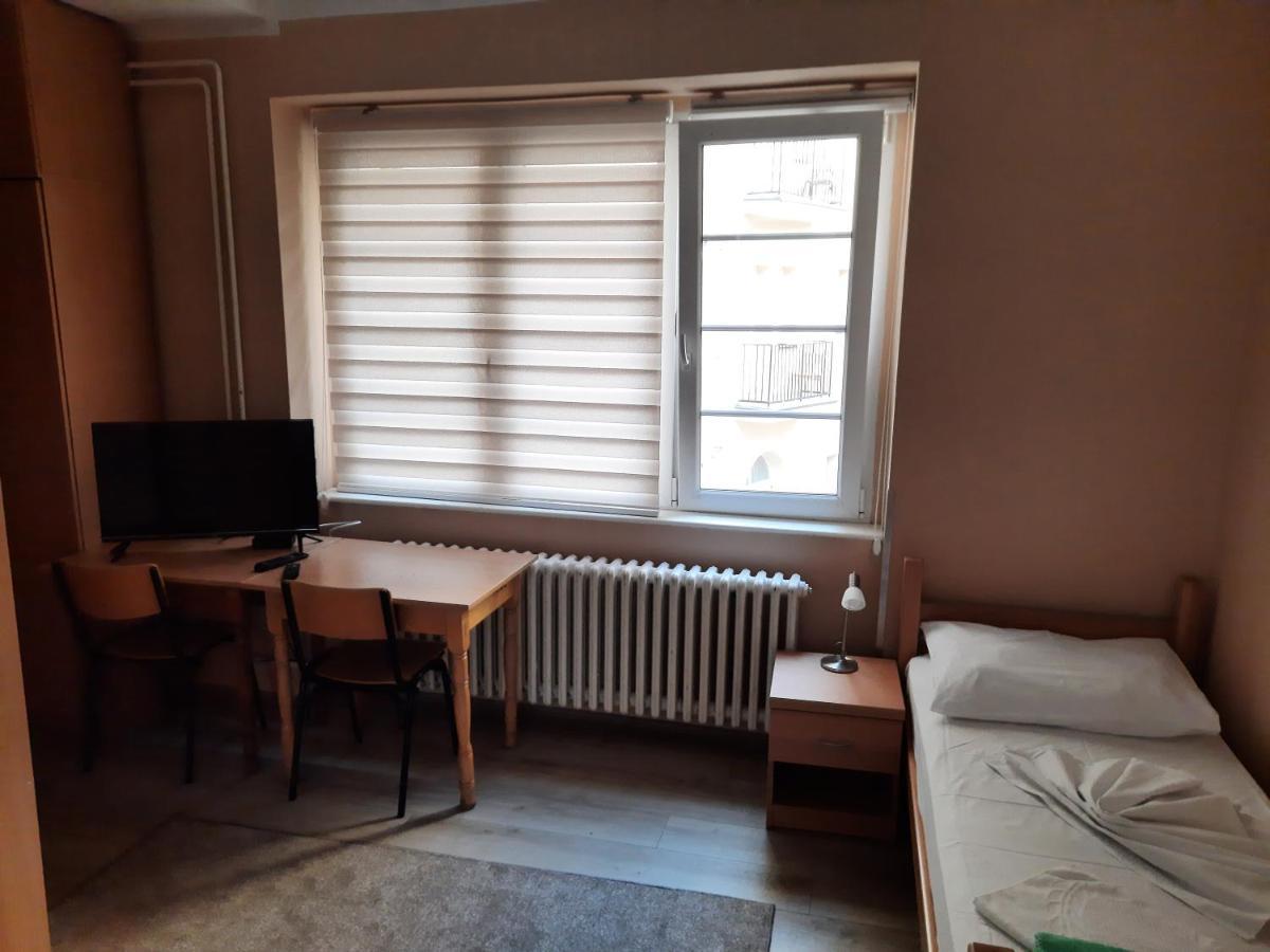 Petar Drapsin Hostel Белград Экстерьер фото