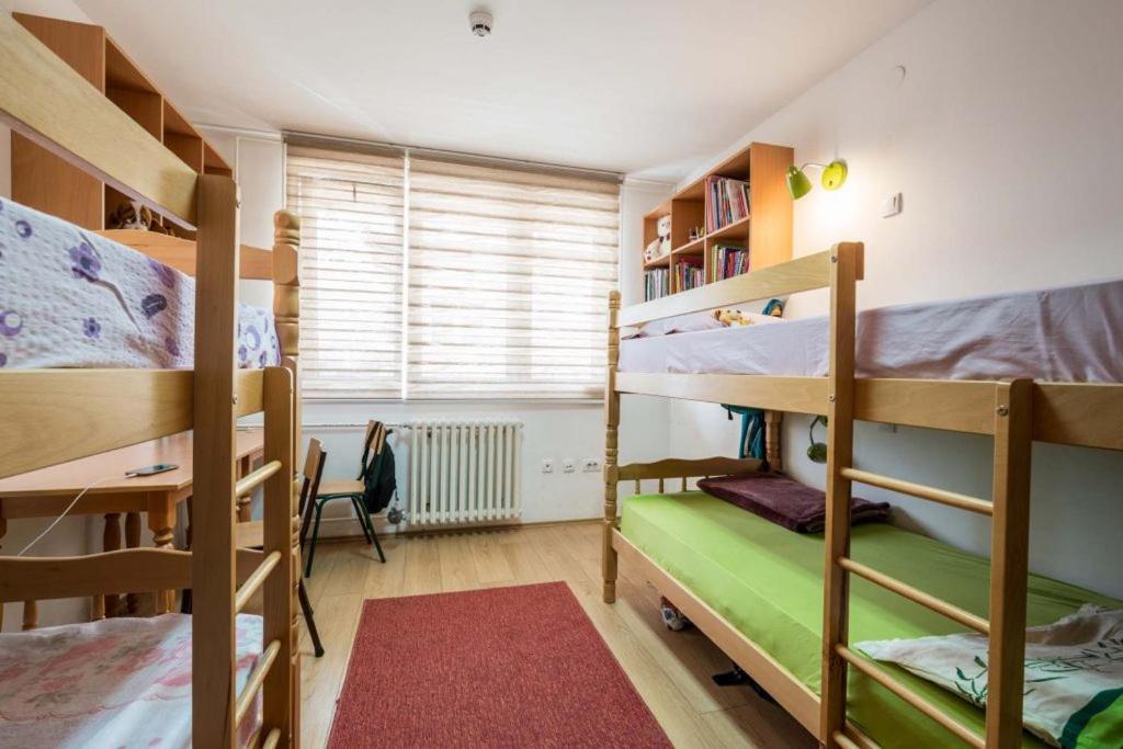 Petar Drapsin Hostel Белград Экстерьер фото